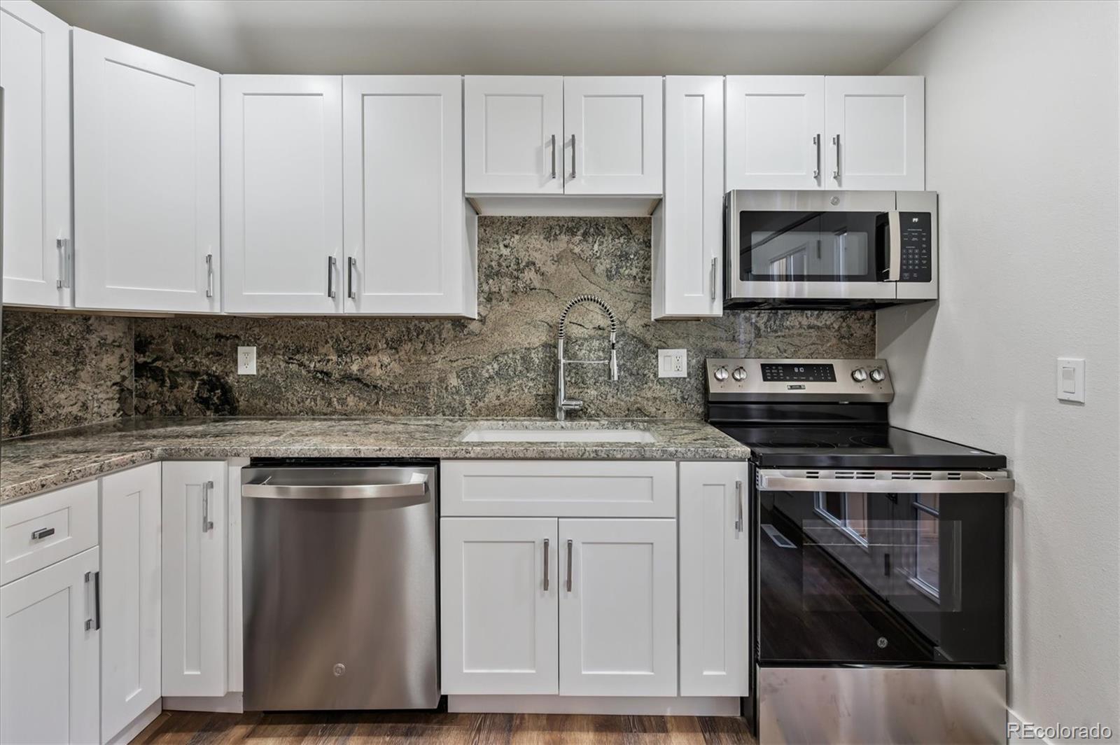 MLS Image #6 for 9394 w utah avenue,lakewood, Colorado