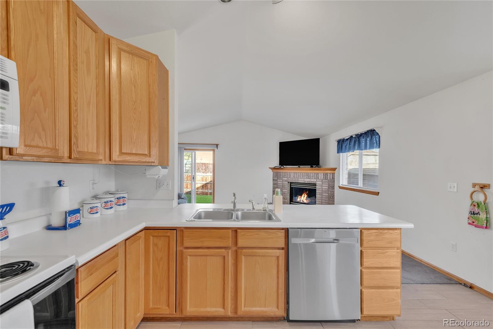 MLS Image #10 for 2375  lake avenue,thornton, Colorado