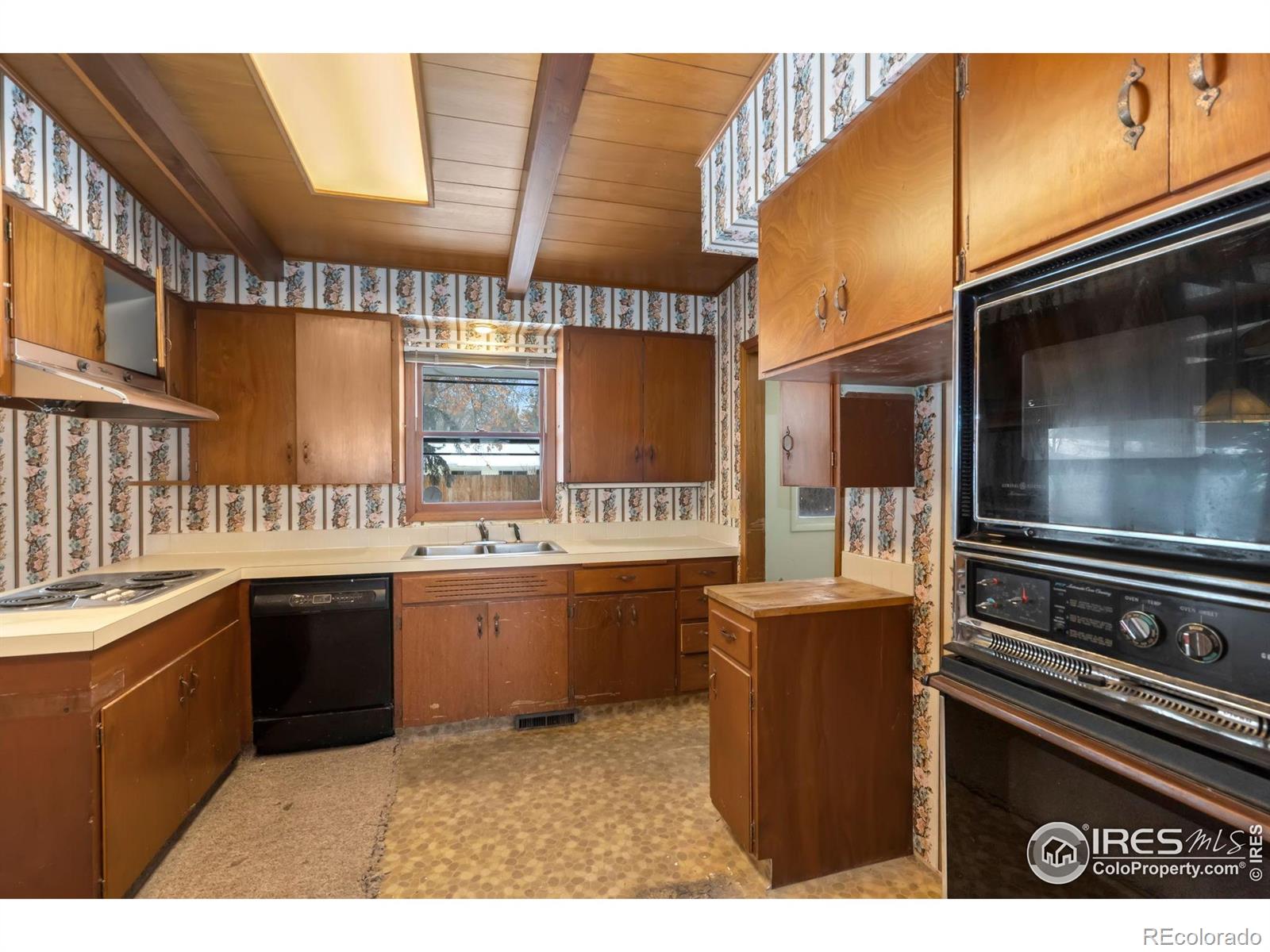 MLS Image #2 for 820  buckeye street,fort collins, Colorado