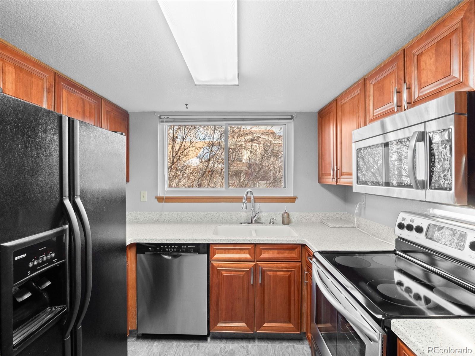 MLS Image #14 for 10016  raritan way,thornton, Colorado