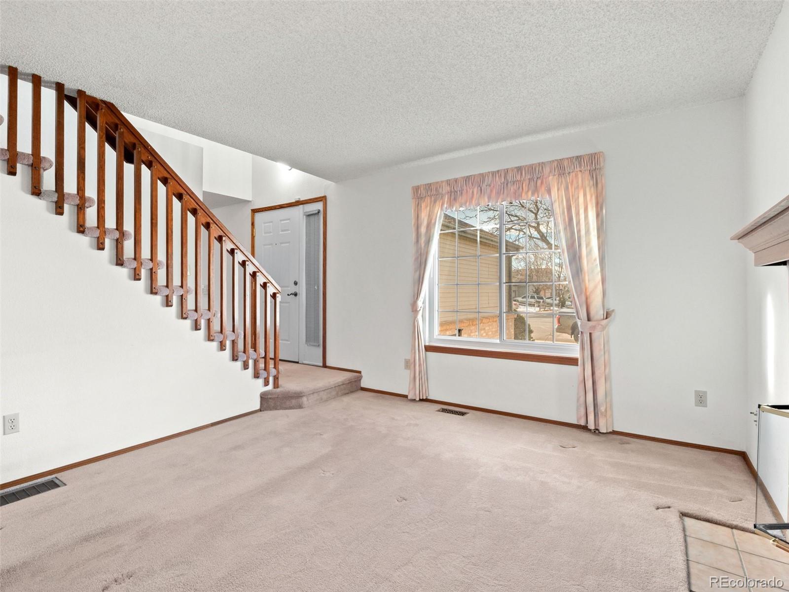 MLS Image #5 for 10016  raritan way,thornton, Colorado