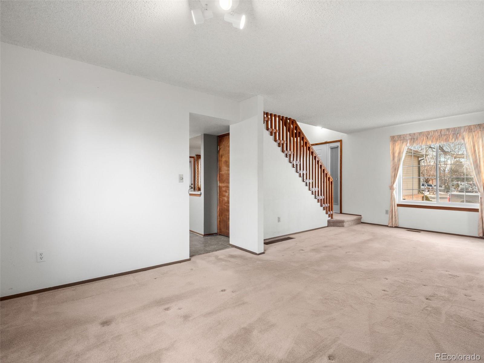 MLS Image #6 for 10016  raritan way,thornton, Colorado