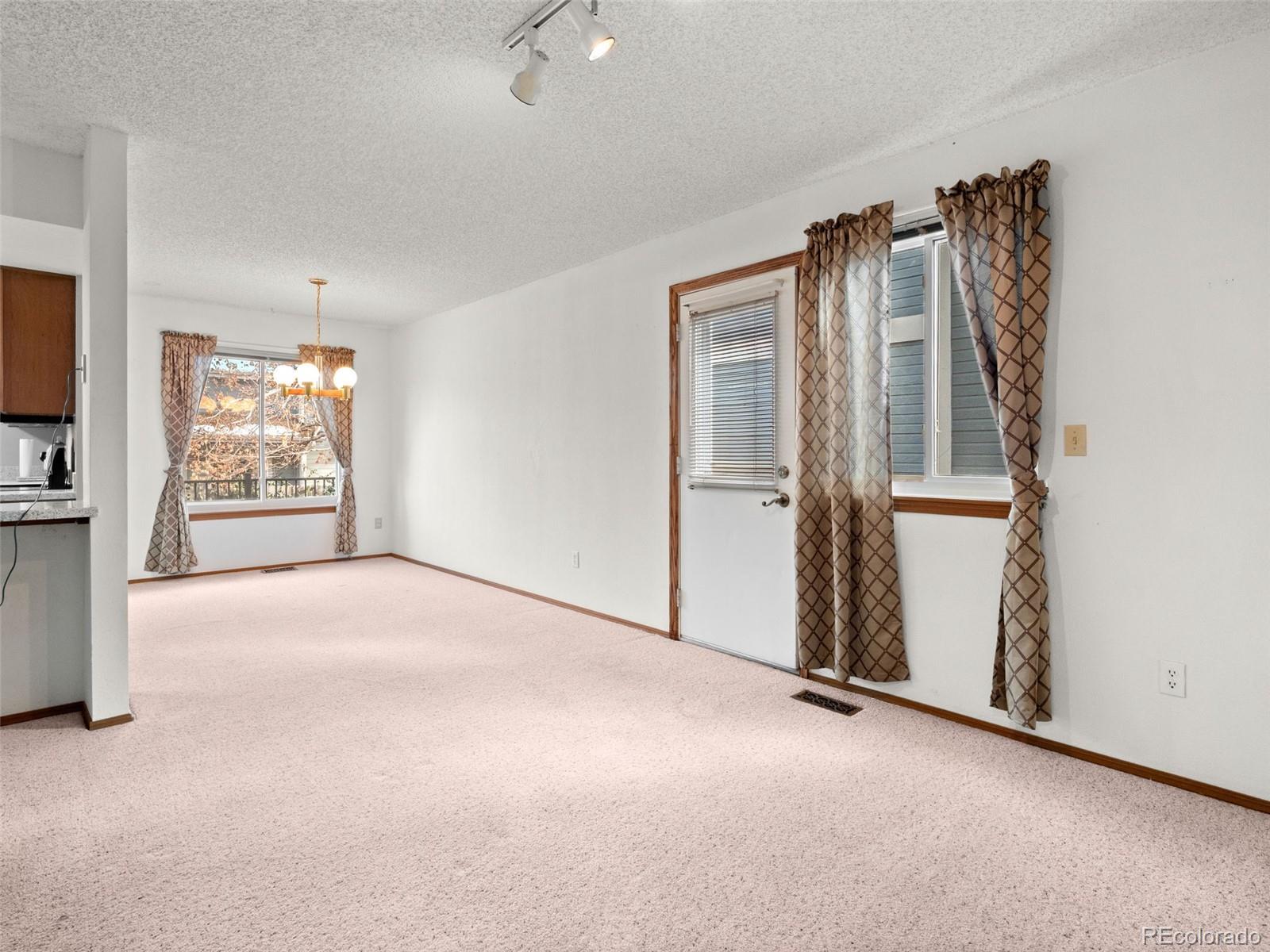 MLS Image #7 for 10016  raritan way,thornton, Colorado