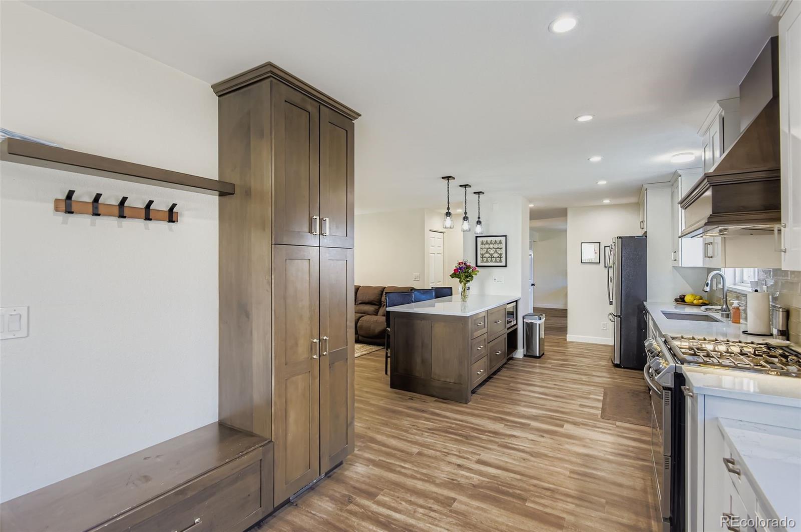 MLS Image #10 for 7371 s spruce street,centennial, Colorado