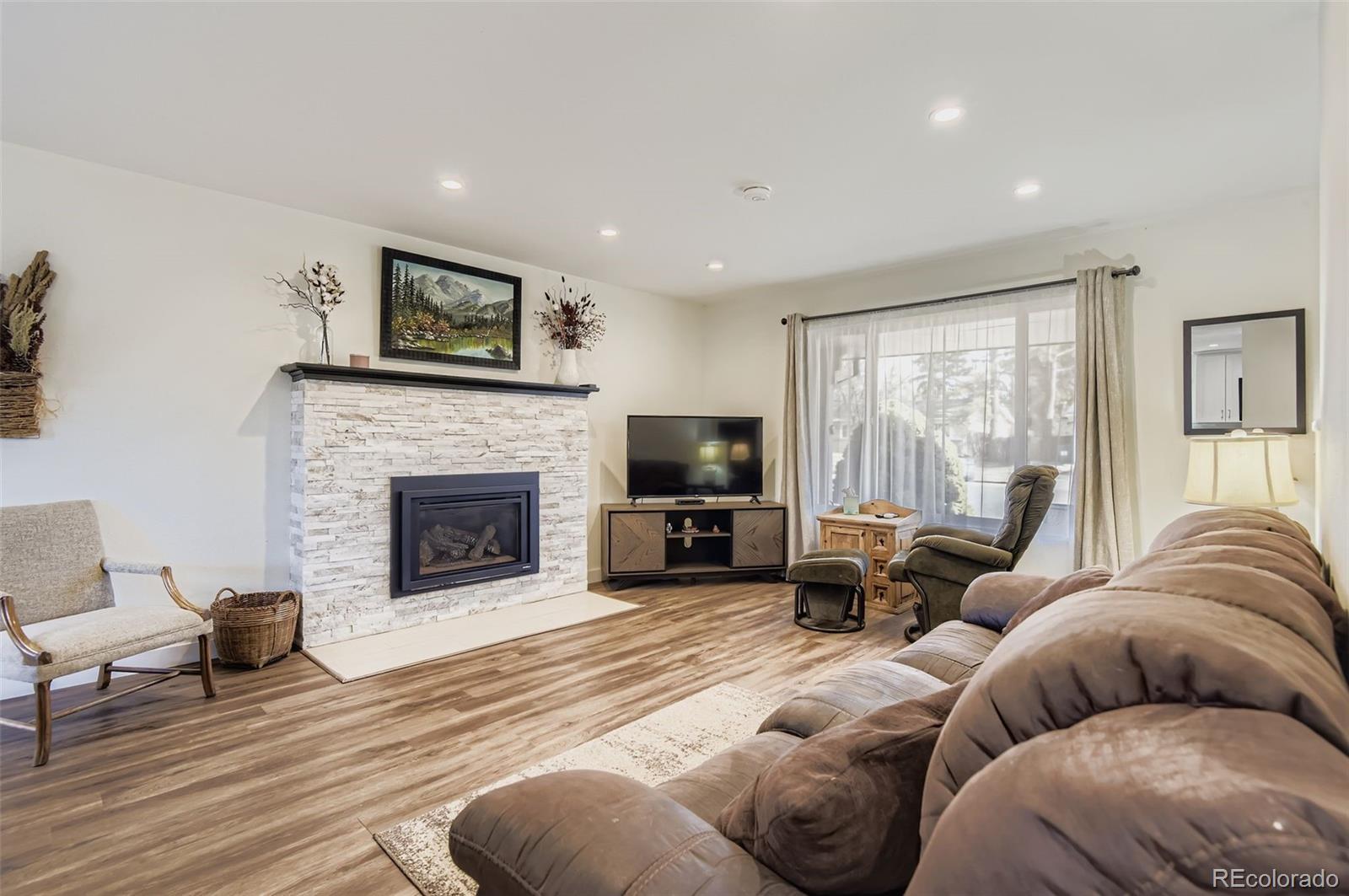 MLS Image #15 for 7371 s spruce street,centennial, Colorado