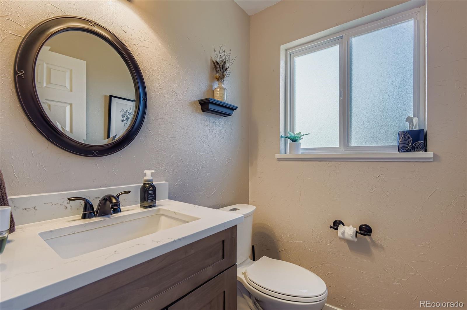 MLS Image #17 for 7371 s spruce street,centennial, Colorado