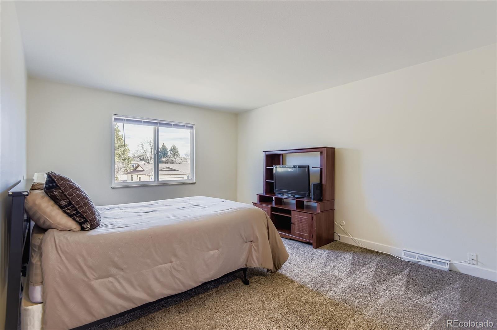 MLS Image #19 for 7371 s spruce street,centennial, Colorado
