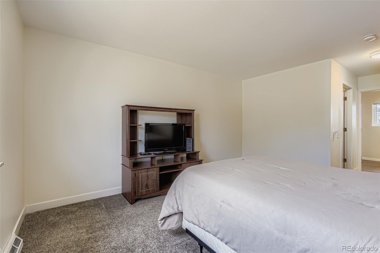 MLS Image #21 for 7371 s spruce street,centennial, Colorado