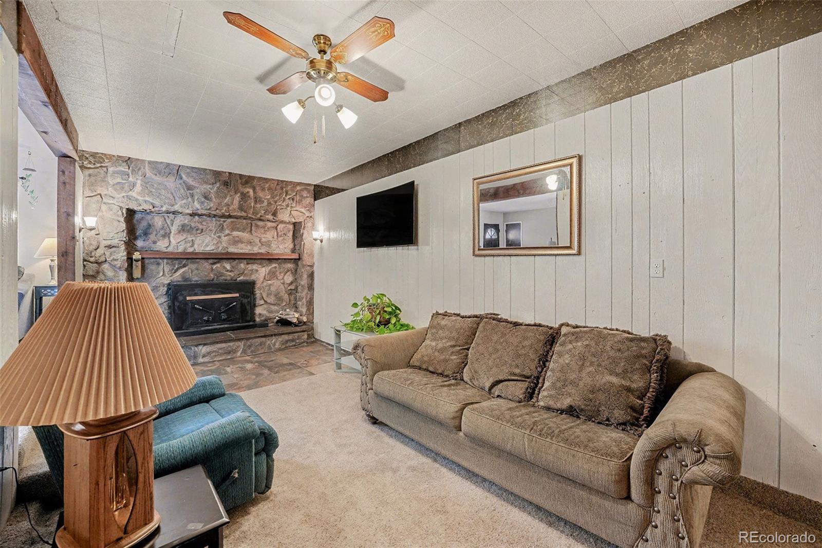 MLS Image #11 for 7690  greenwood boulevard,denver, Colorado