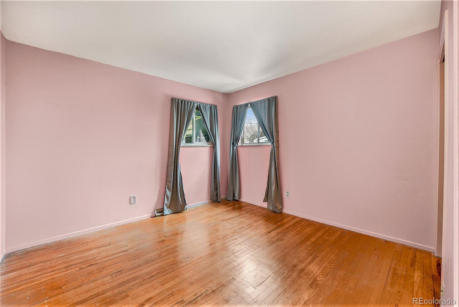 MLS Image #16 for 7690  greenwood boulevard,denver, Colorado
