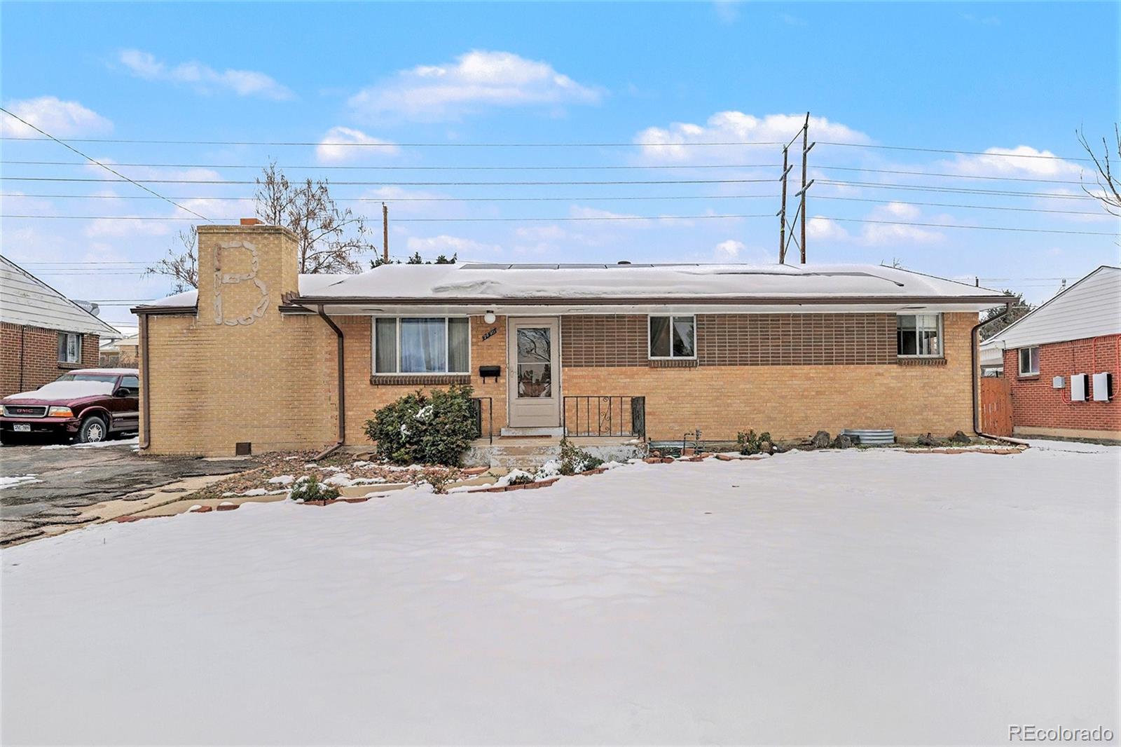 MLS Image #2 for 7690  greenwood boulevard,denver, Colorado