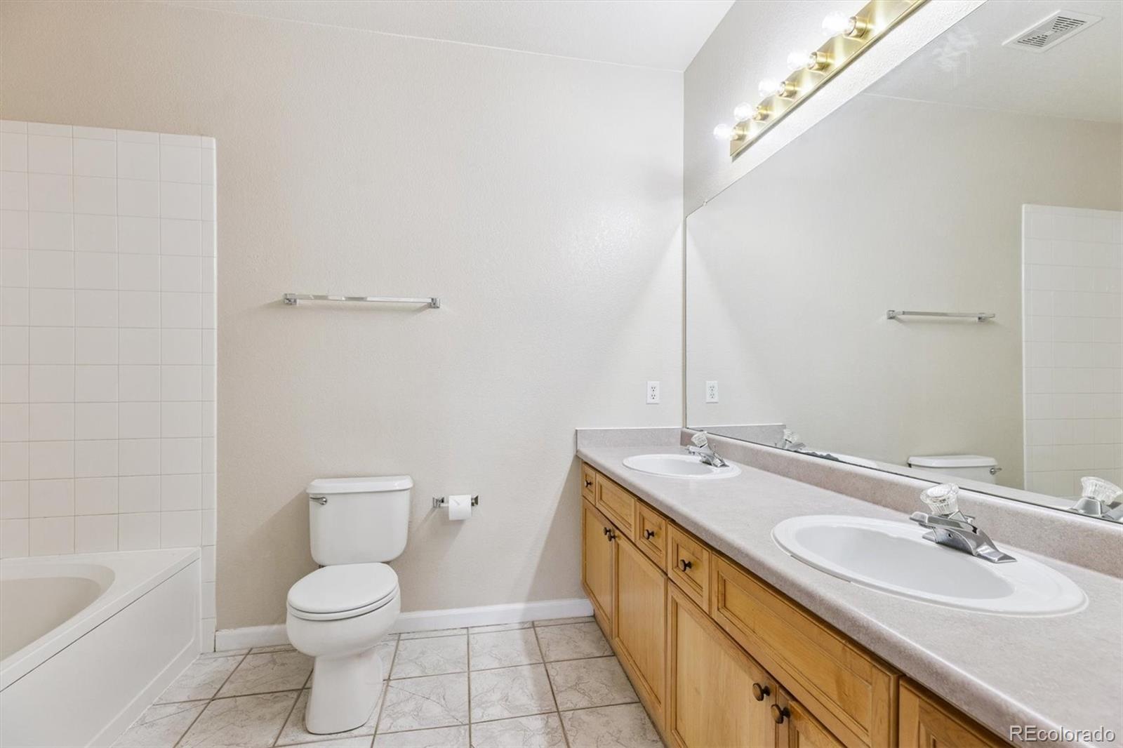 MLS Image #16 for 7415 s alkire street 203,littleton, Colorado
