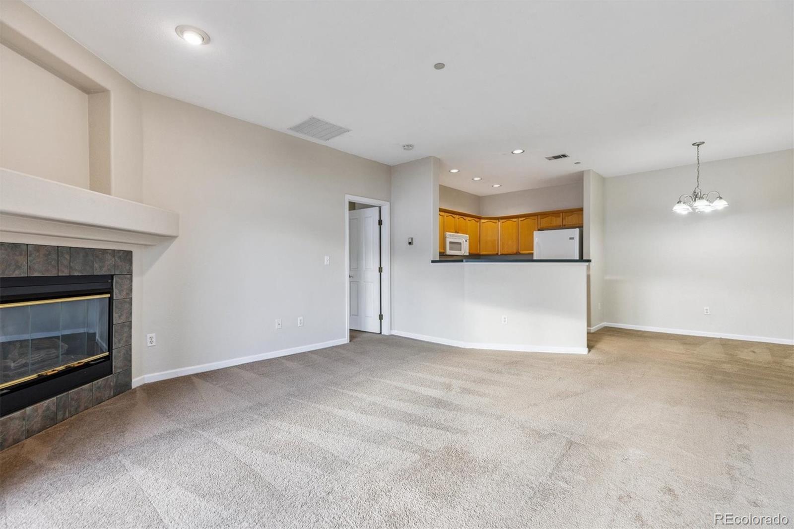 MLS Image #8 for 7415 s alkire street 203,littleton, Colorado