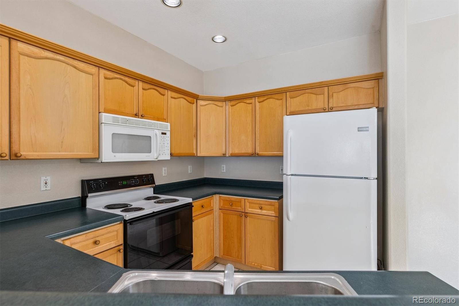 MLS Image #9 for 7415 s alkire street 203,littleton, Colorado
