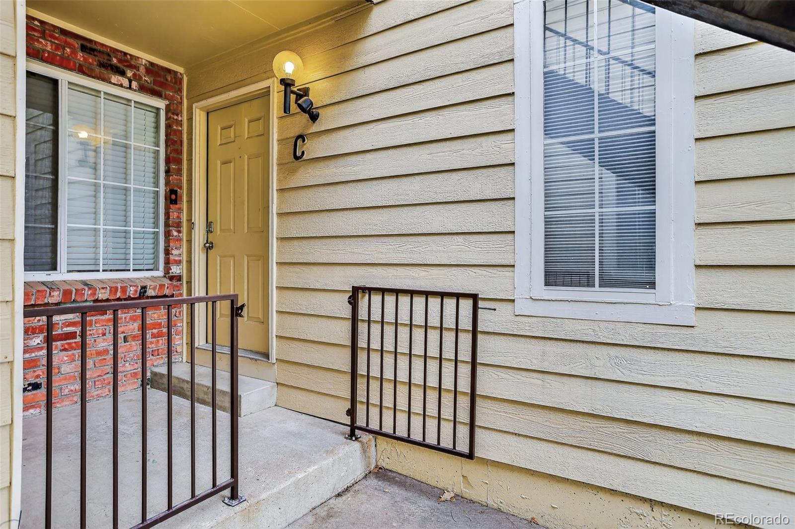 MLS Image #2 for 13874 e lehigh avenue c,aurora, Colorado
