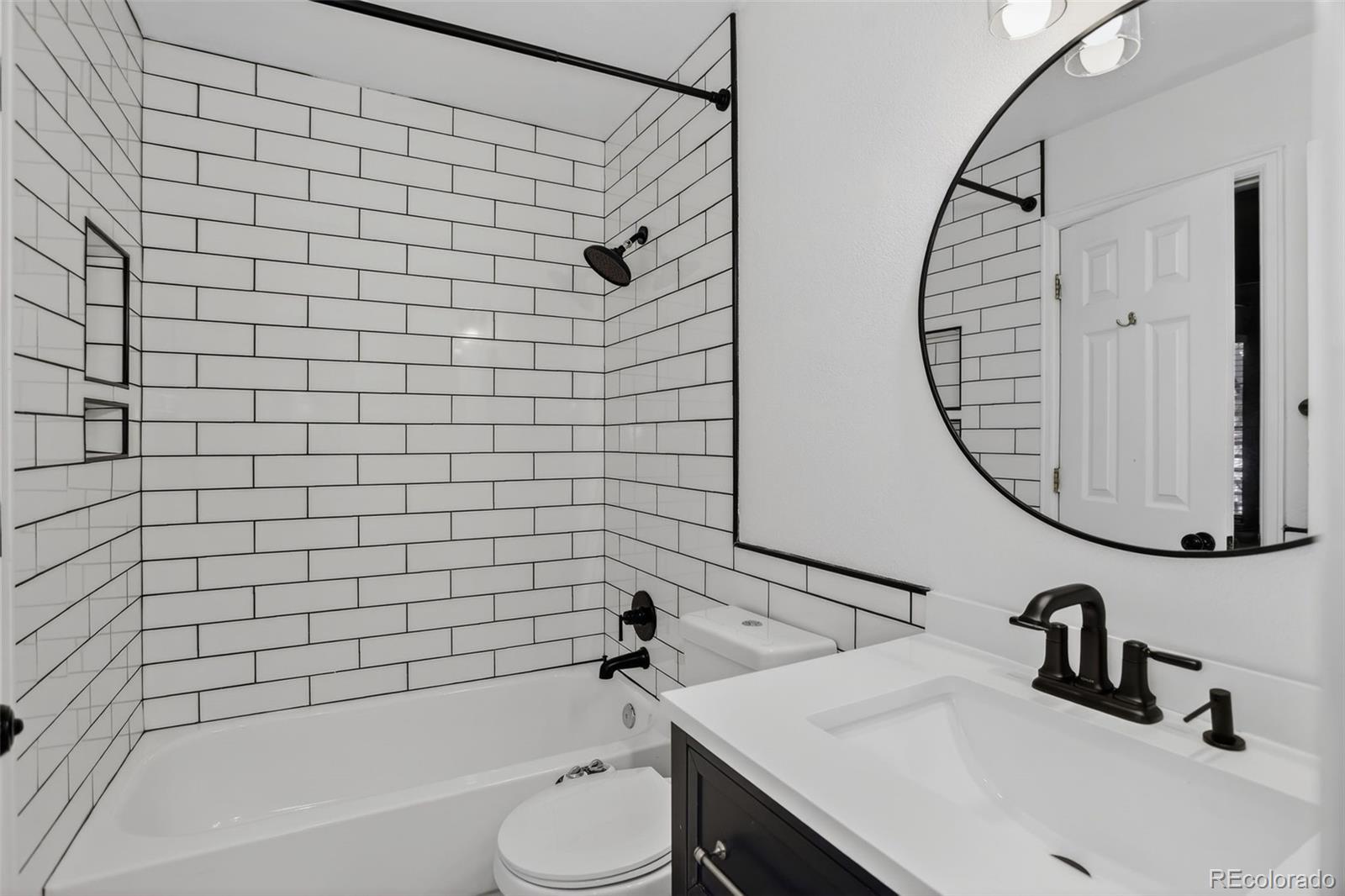 MLS Image #21 for 13874 e lehigh avenue c,aurora, Colorado