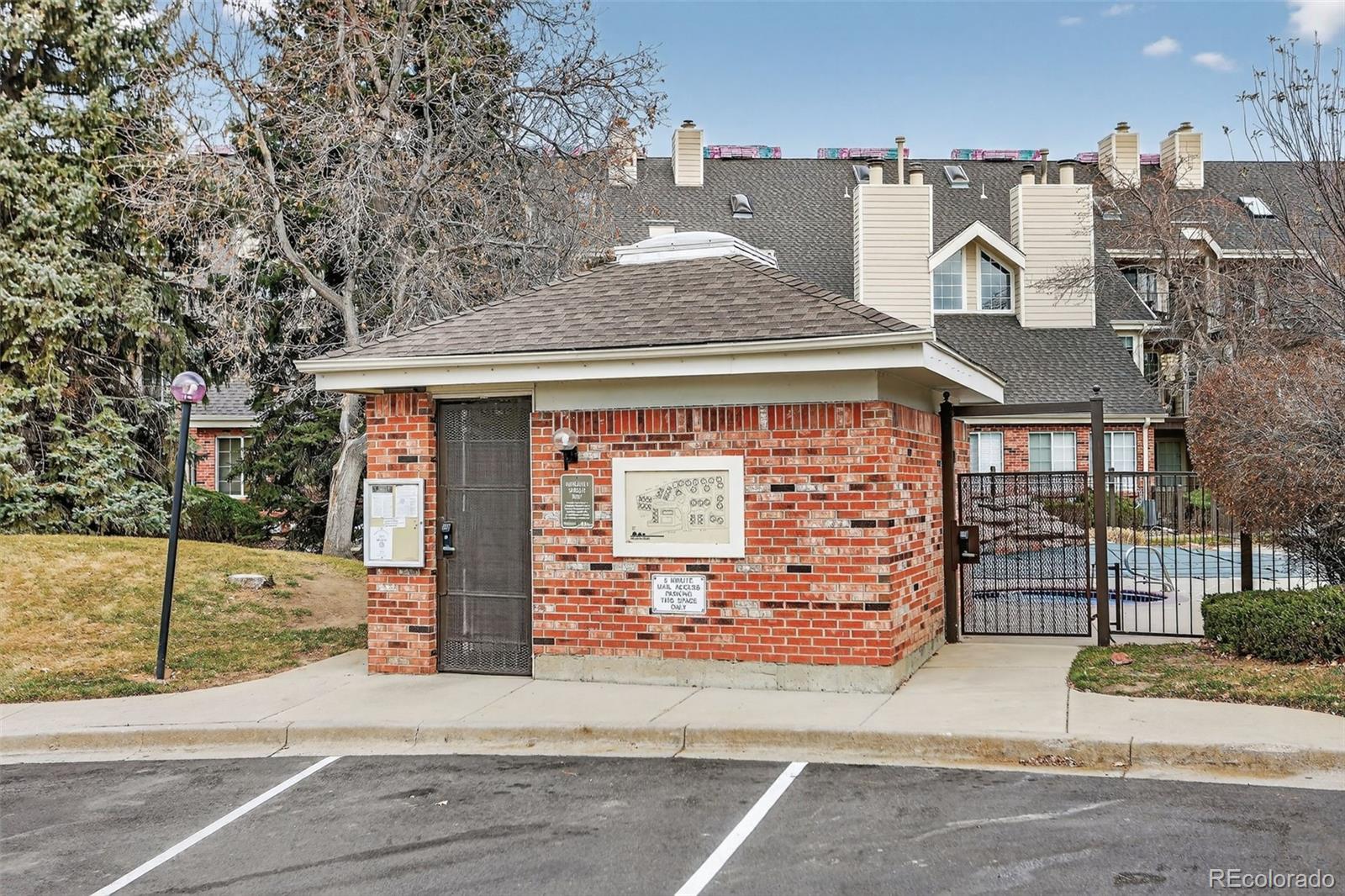 MLS Image #30 for 13874 e lehigh avenue c,aurora, Colorado
