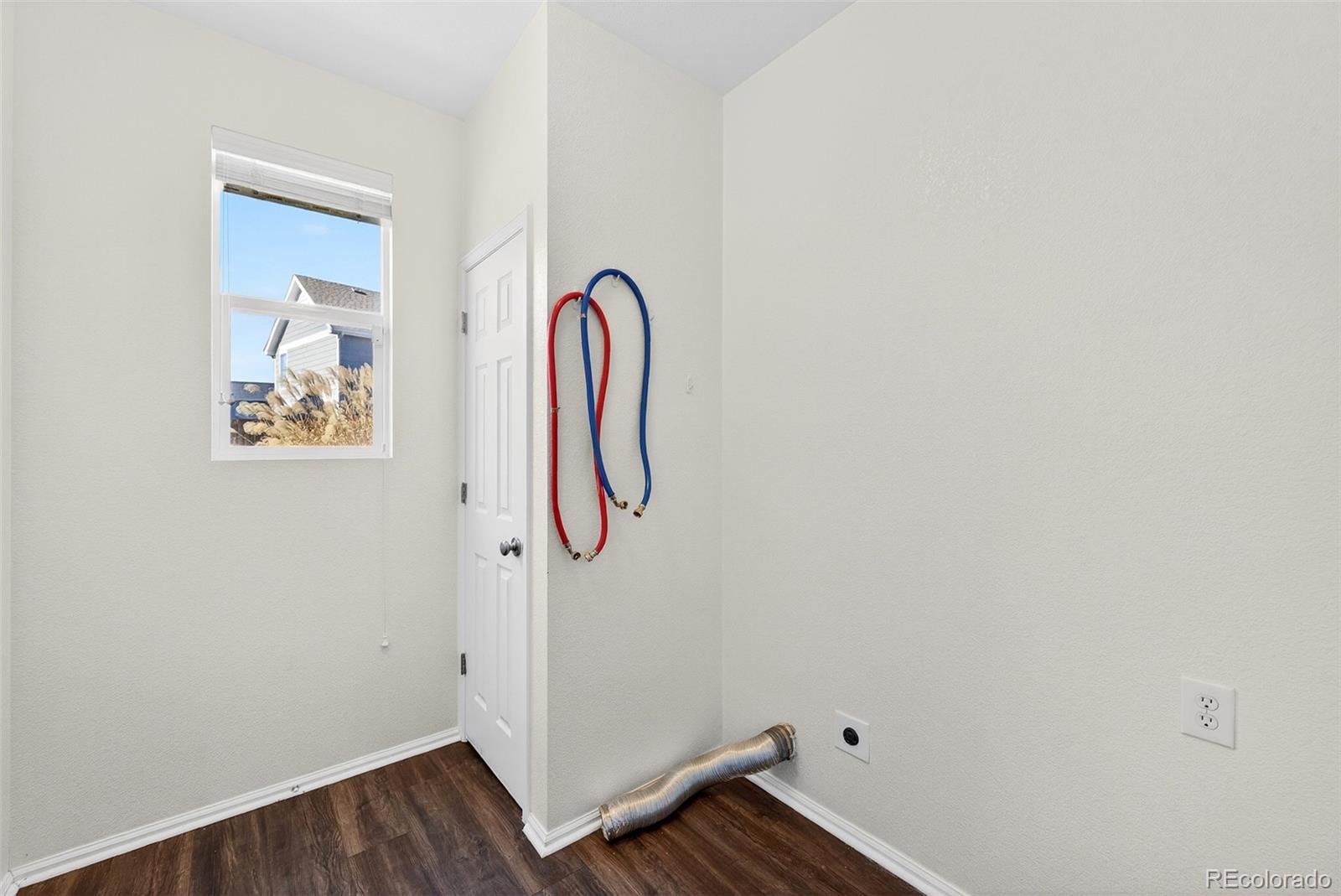 MLS Image #15 for 225  lonewolf drive,lochbuie, Colorado