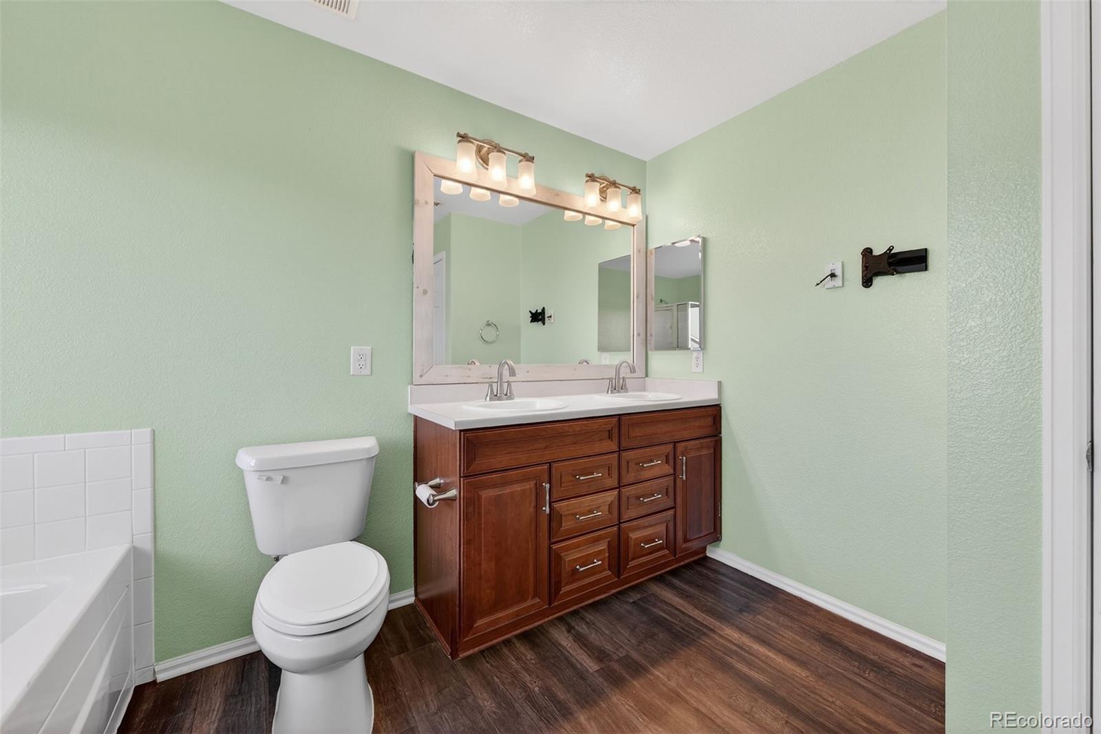 MLS Image #24 for 225  lonewolf drive,lochbuie, Colorado