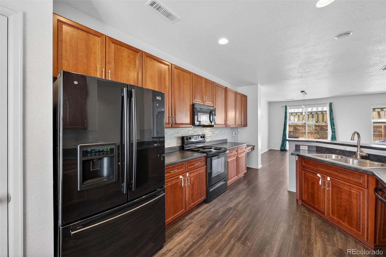 MLS Image #7 for 225  lonewolf drive,lochbuie, Colorado