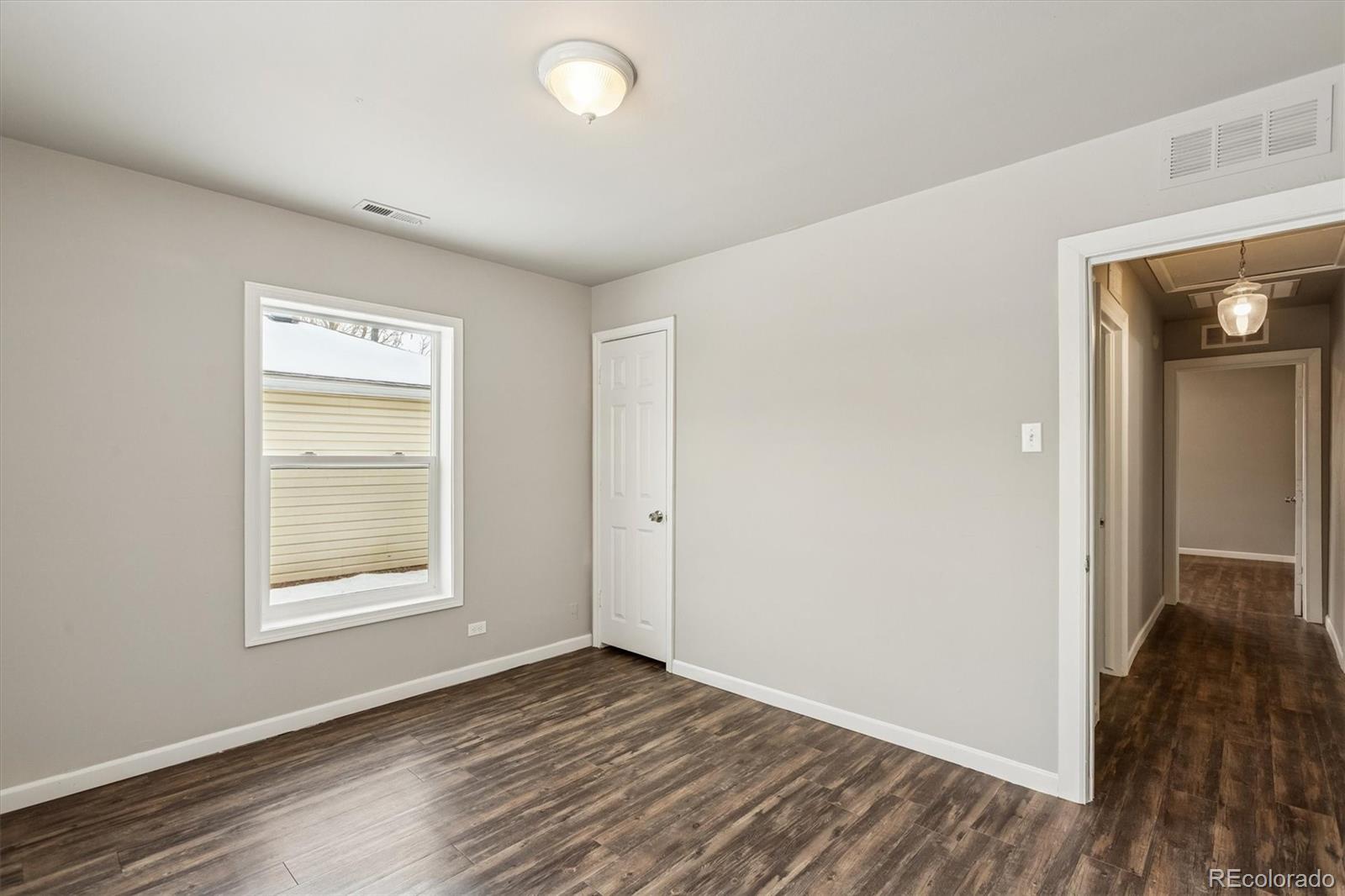 MLS Image #14 for 1680  newark street,aurora, Colorado