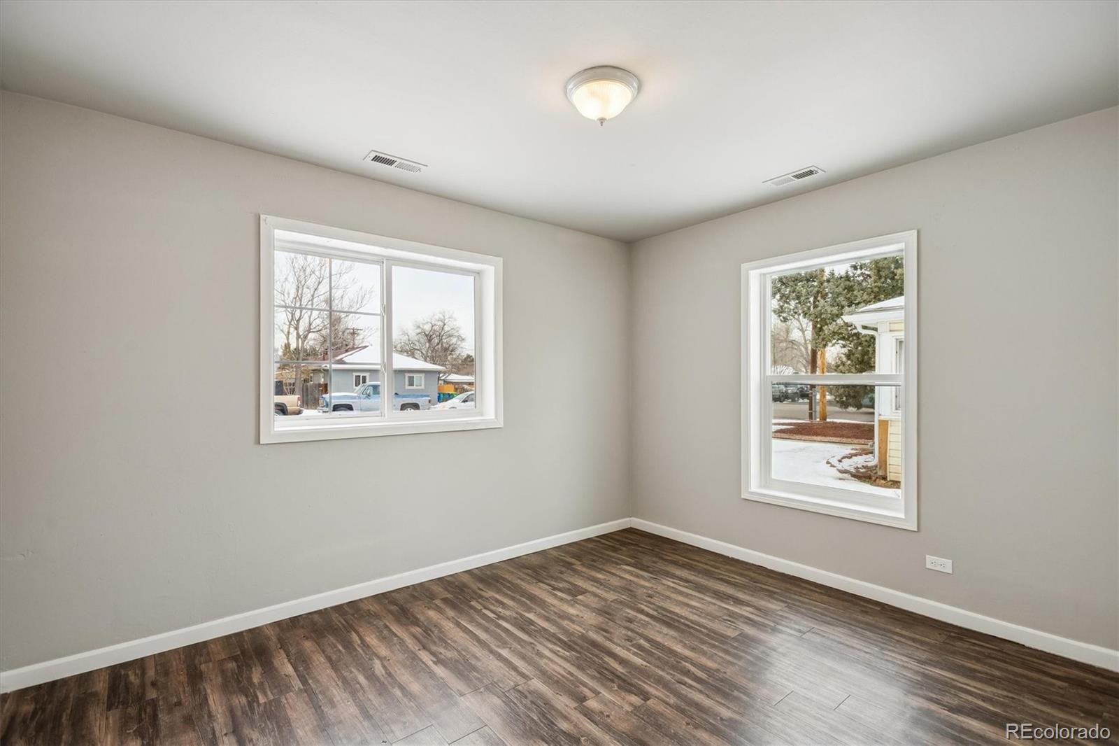 MLS Image #15 for 1680  newark street,aurora, Colorado