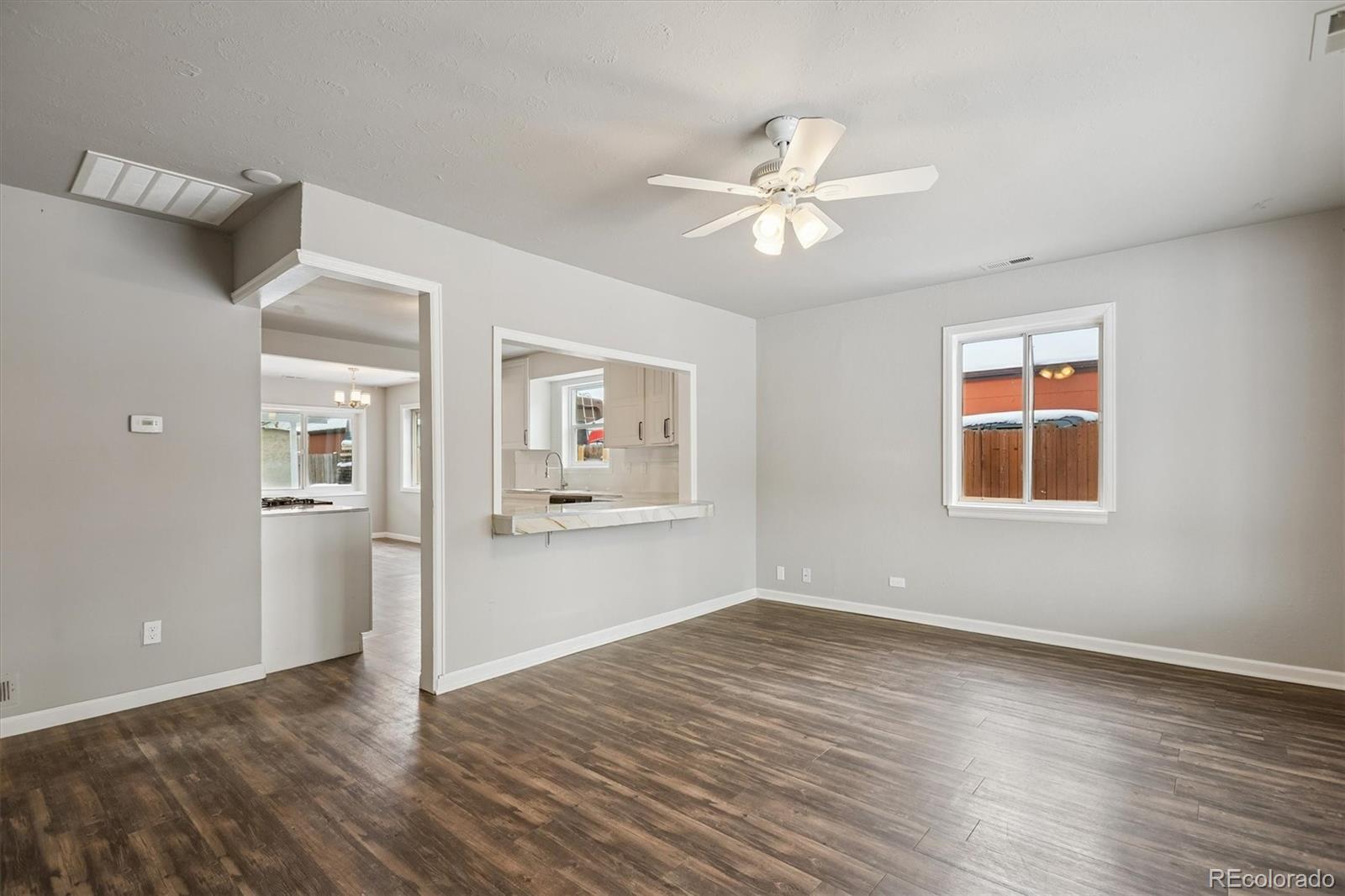 MLS Image #5 for 1680  newark street,aurora, Colorado