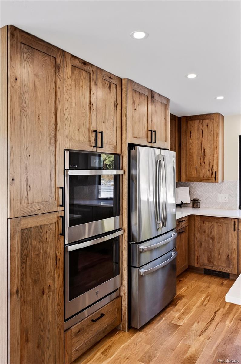 MLS Image #12 for 7552  surrey drive,morrison, Colorado