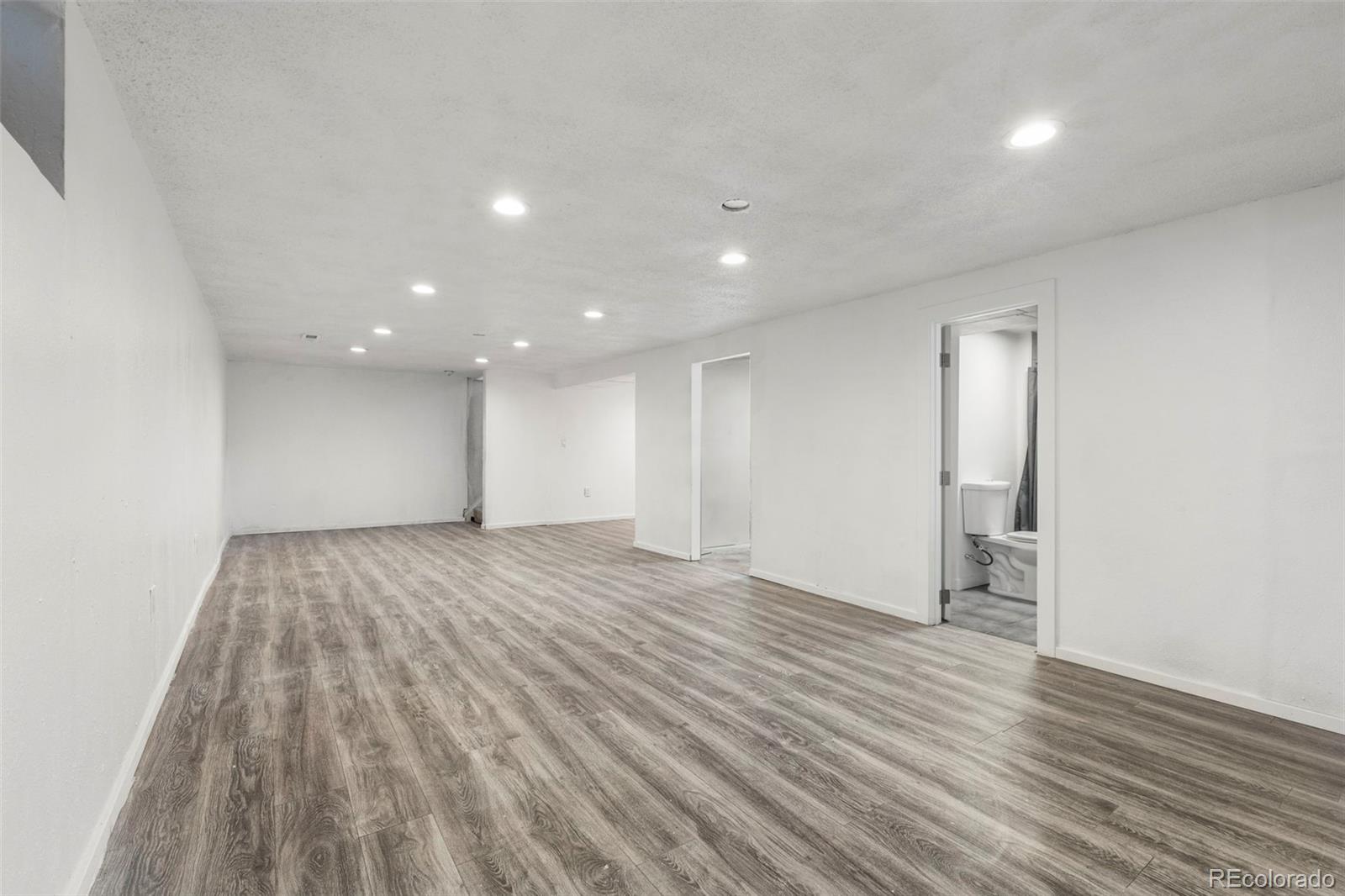 MLS Image #10 for 5681  demott avenue,commerce city, Colorado