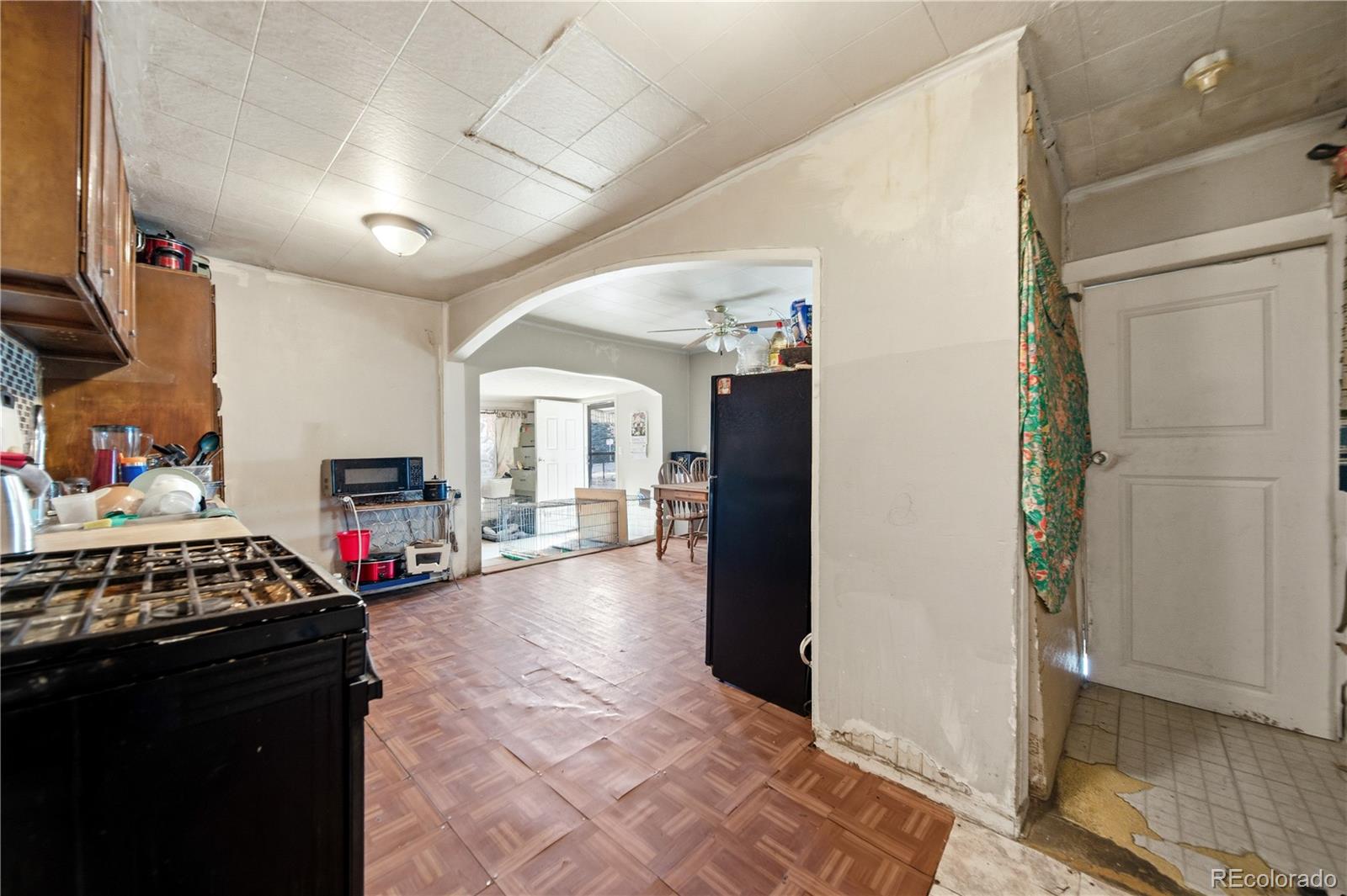 MLS Image #11 for 499 s knox court,denver, Colorado