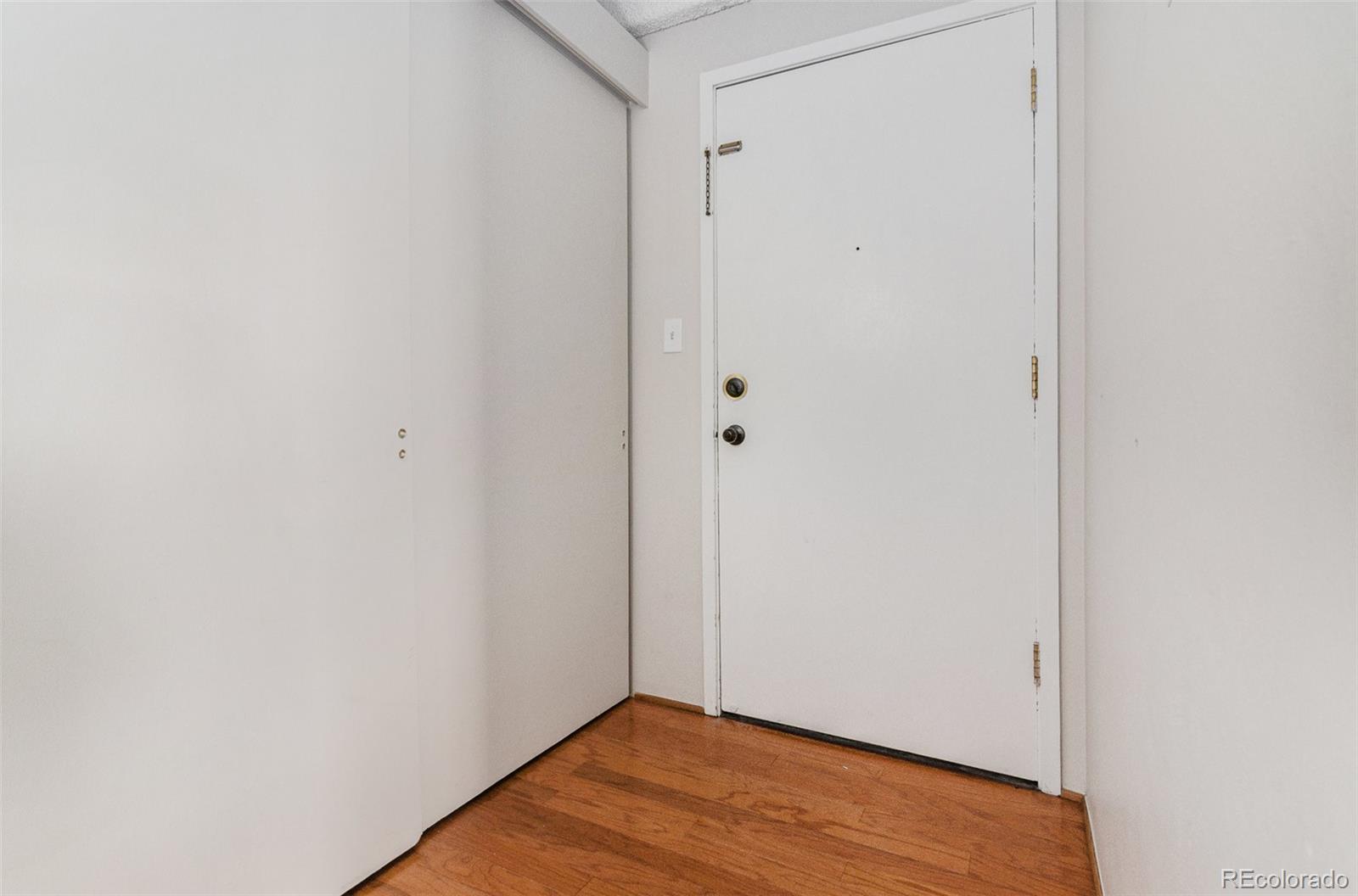 MLS Image #12 for 1365  columbine street 602,denver, Colorado