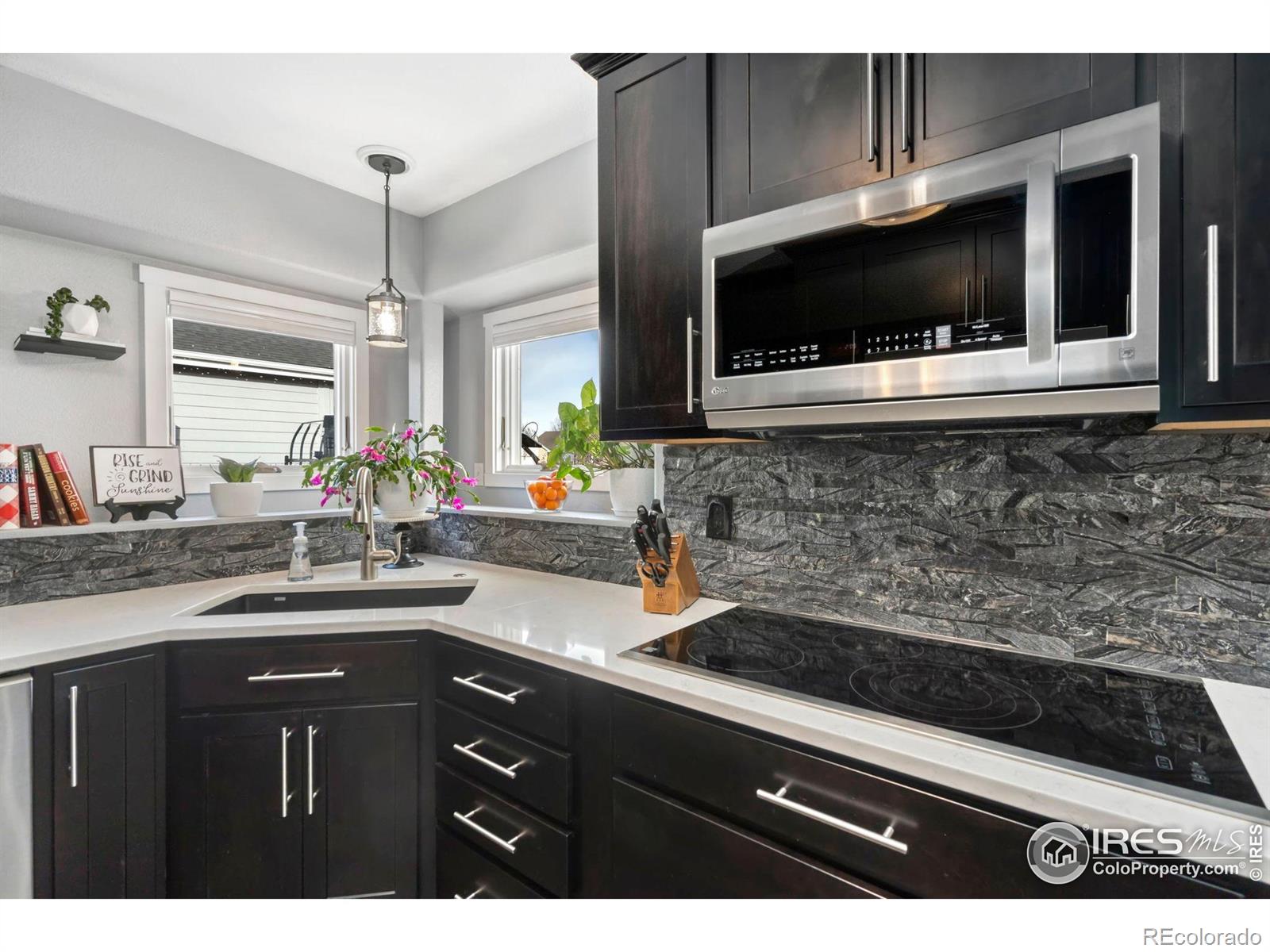 MLS Image #3 for 1104  canyon drive,windsor, Colorado