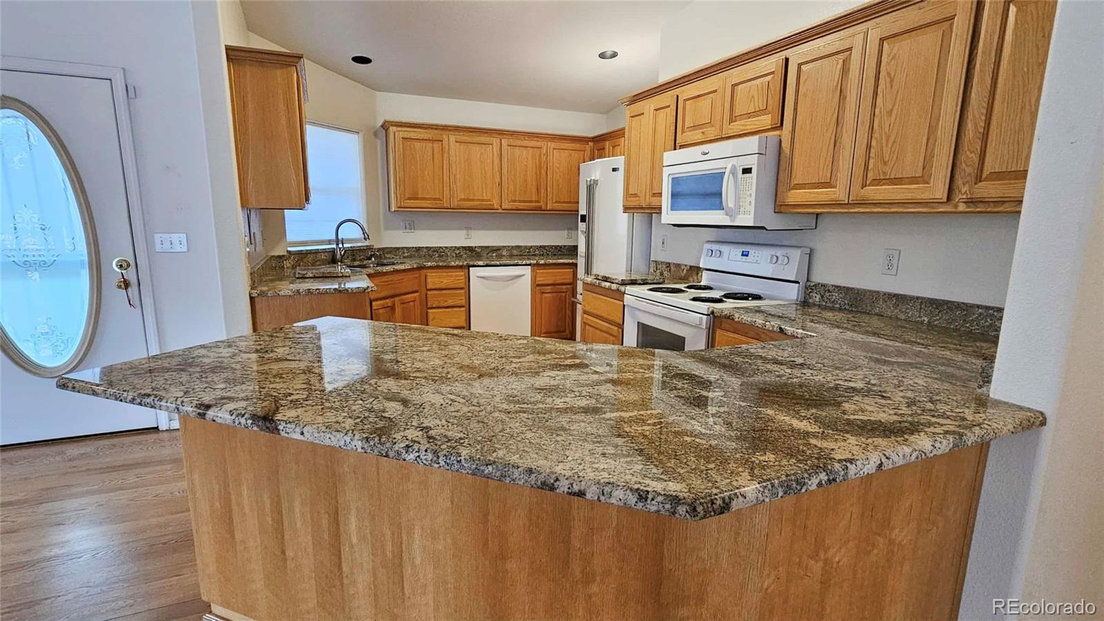 MLS Image #6 for 2745  country club way,montrose, Colorado