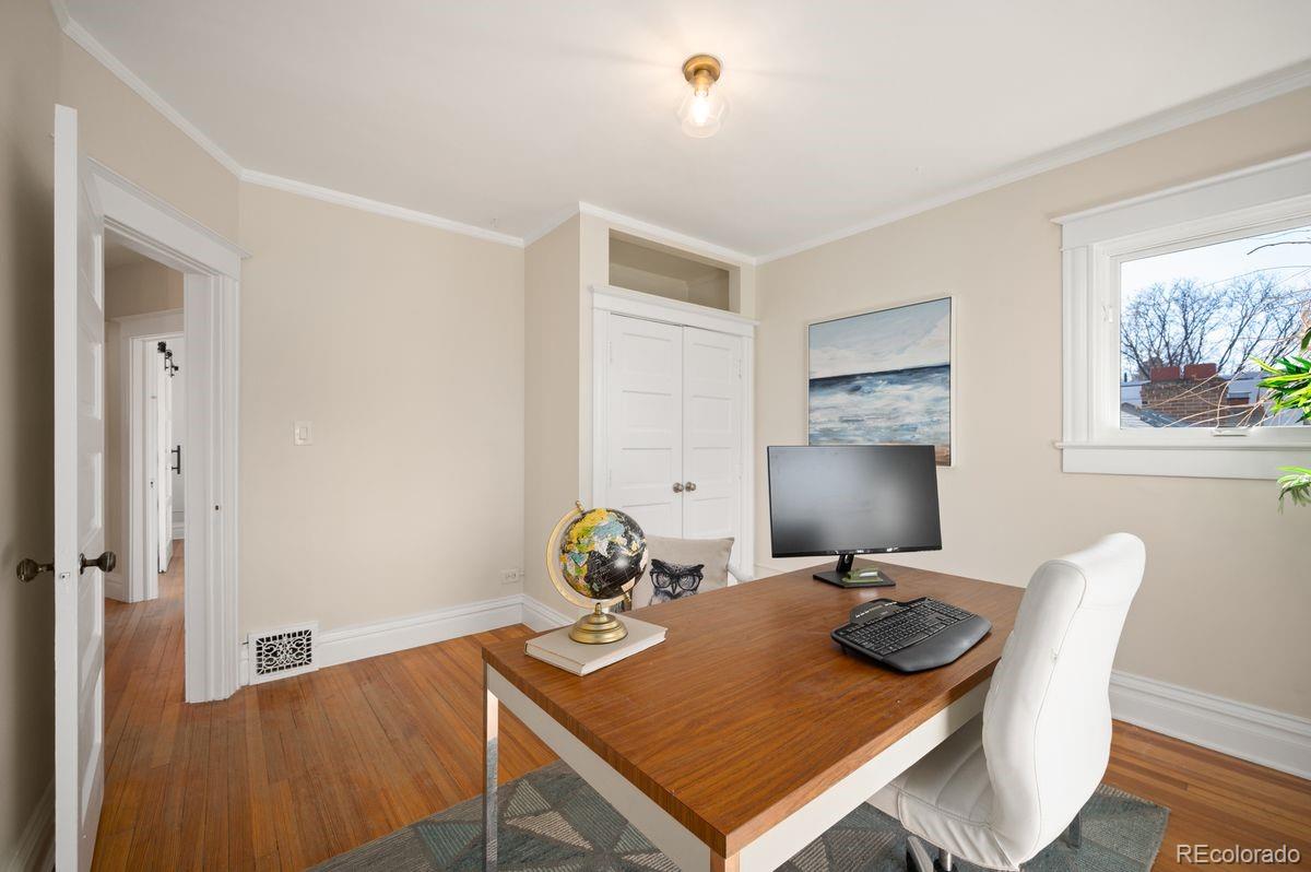 MLS Image #18 for 2230 n cherry street,denver, Colorado