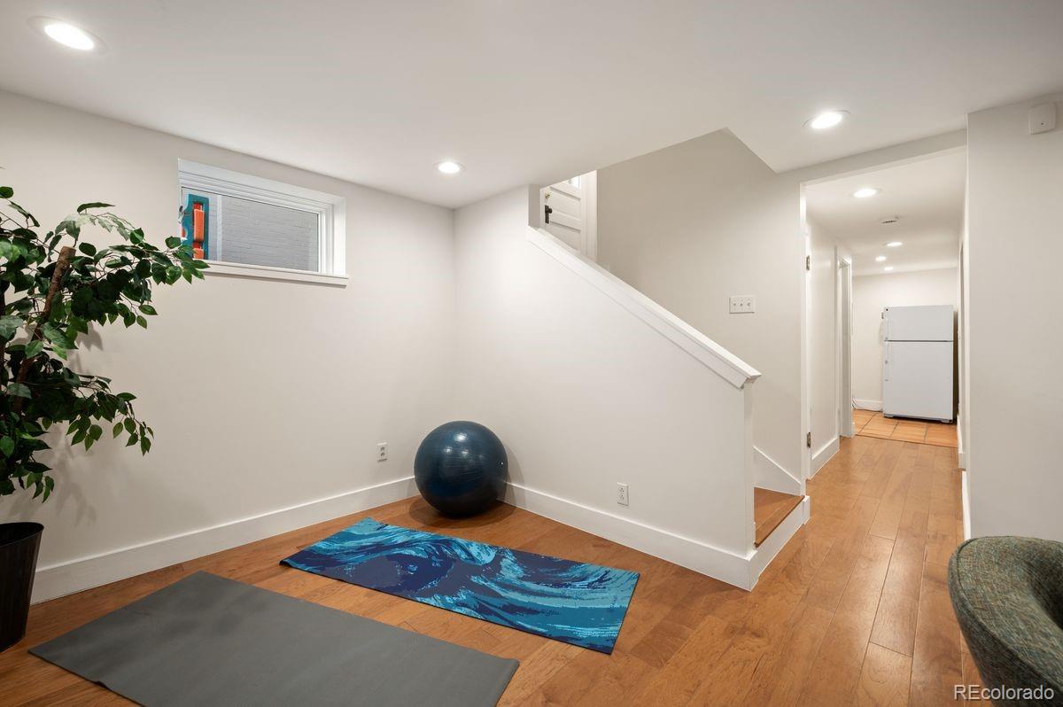 MLS Image #23 for 2230 n cherry street,denver, Colorado