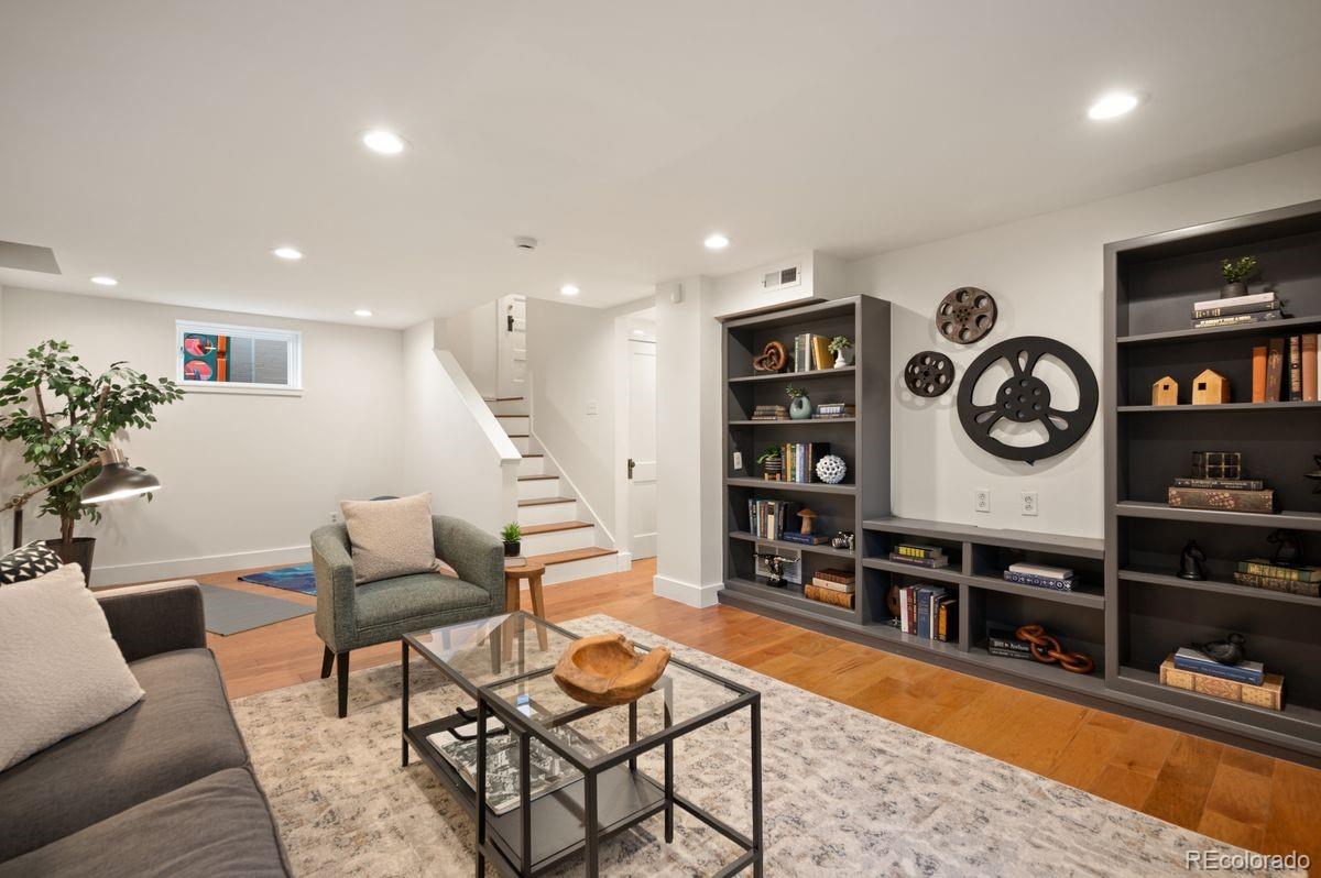 MLS Image #27 for 2230 n cherry street,denver, Colorado