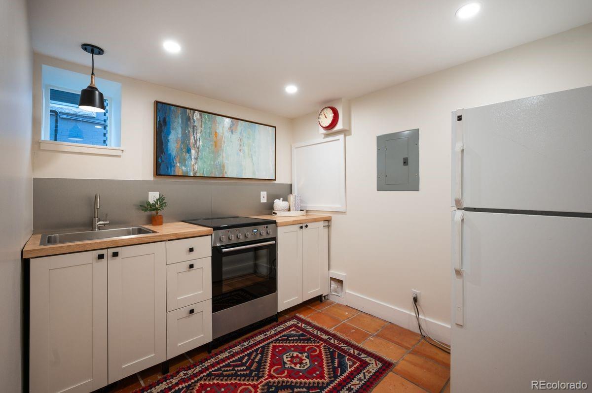 MLS Image #30 for 2230 n cherry street,denver, Colorado