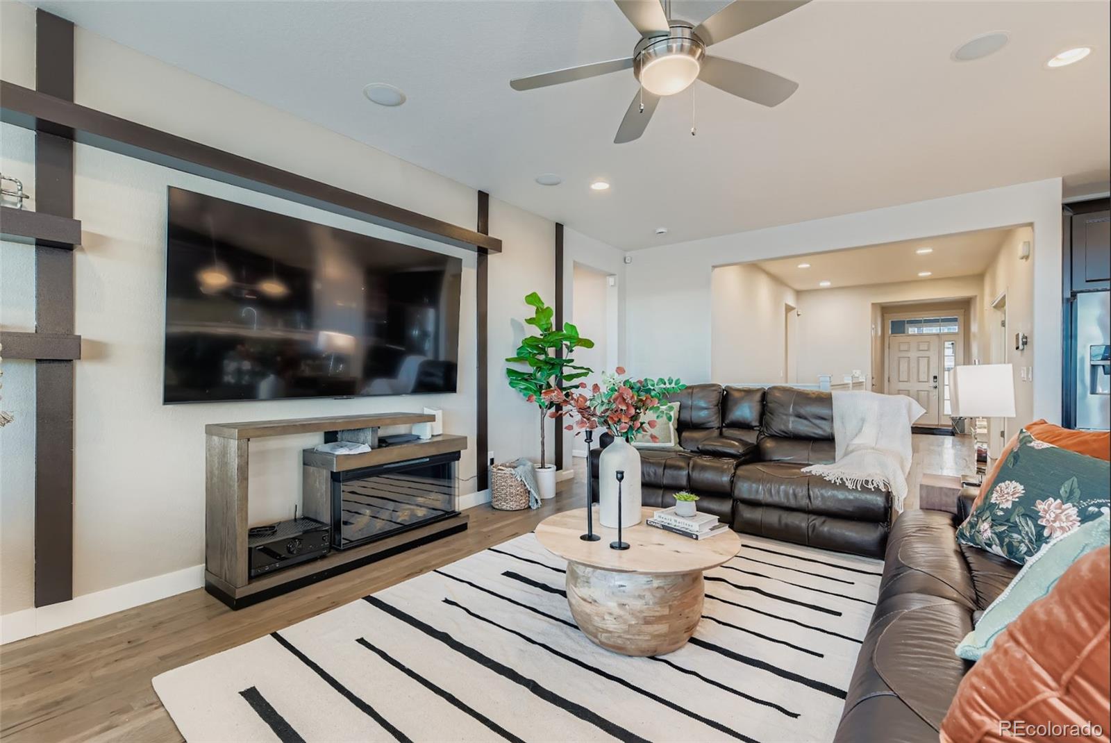 MLS Image #12 for 11588  jasper street,commerce city, Colorado