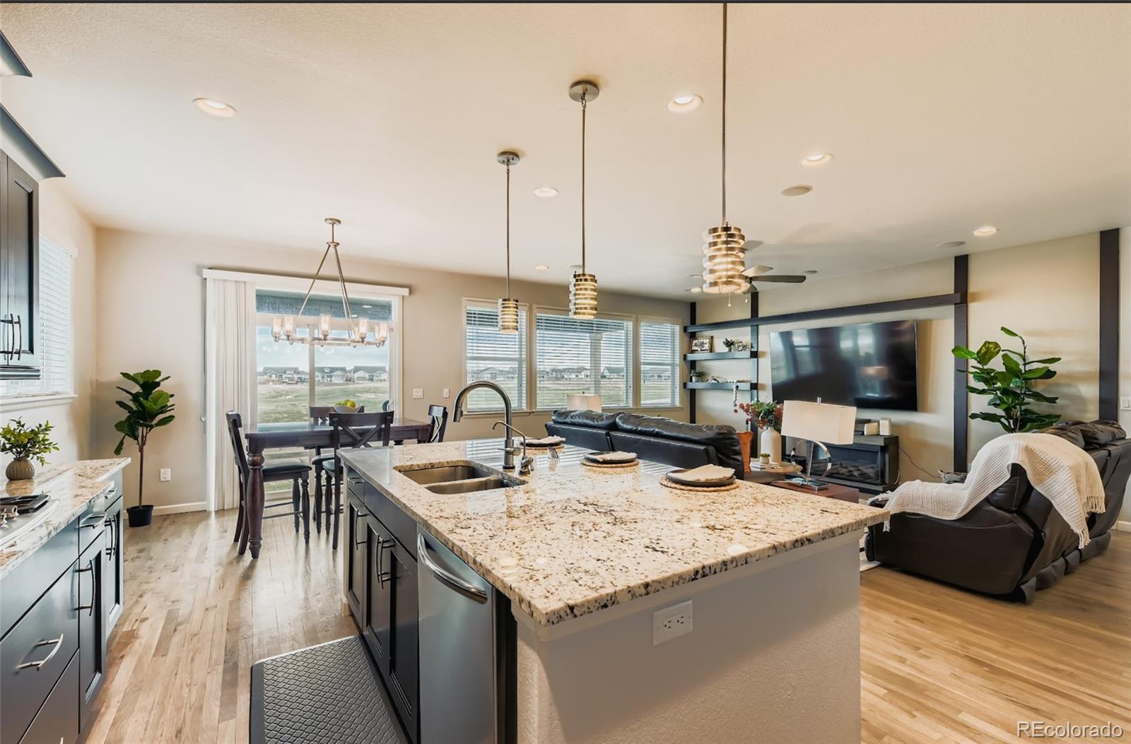 MLS Image #7 for 11588  jasper street,commerce city, Colorado
