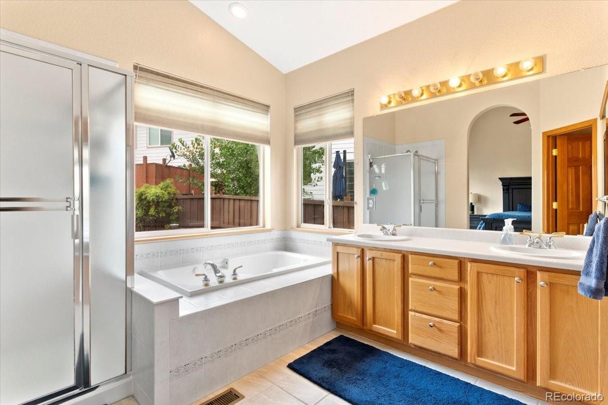 MLS Image #14 for 5564 s fenton street,littleton, Colorado