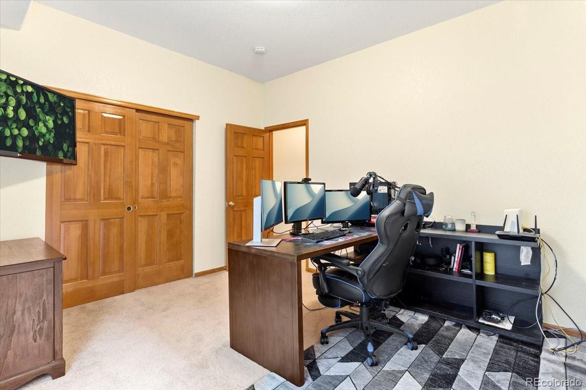 MLS Image #23 for 5564 s fenton street,littleton, Colorado
