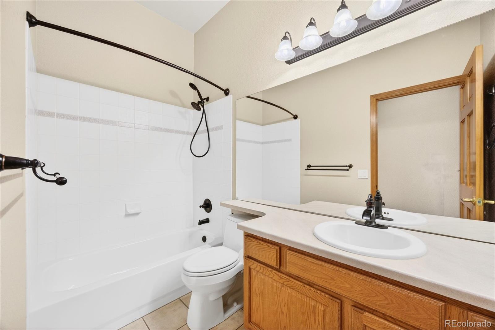 MLS Image #21 for 8400 s oak street,littleton, Colorado