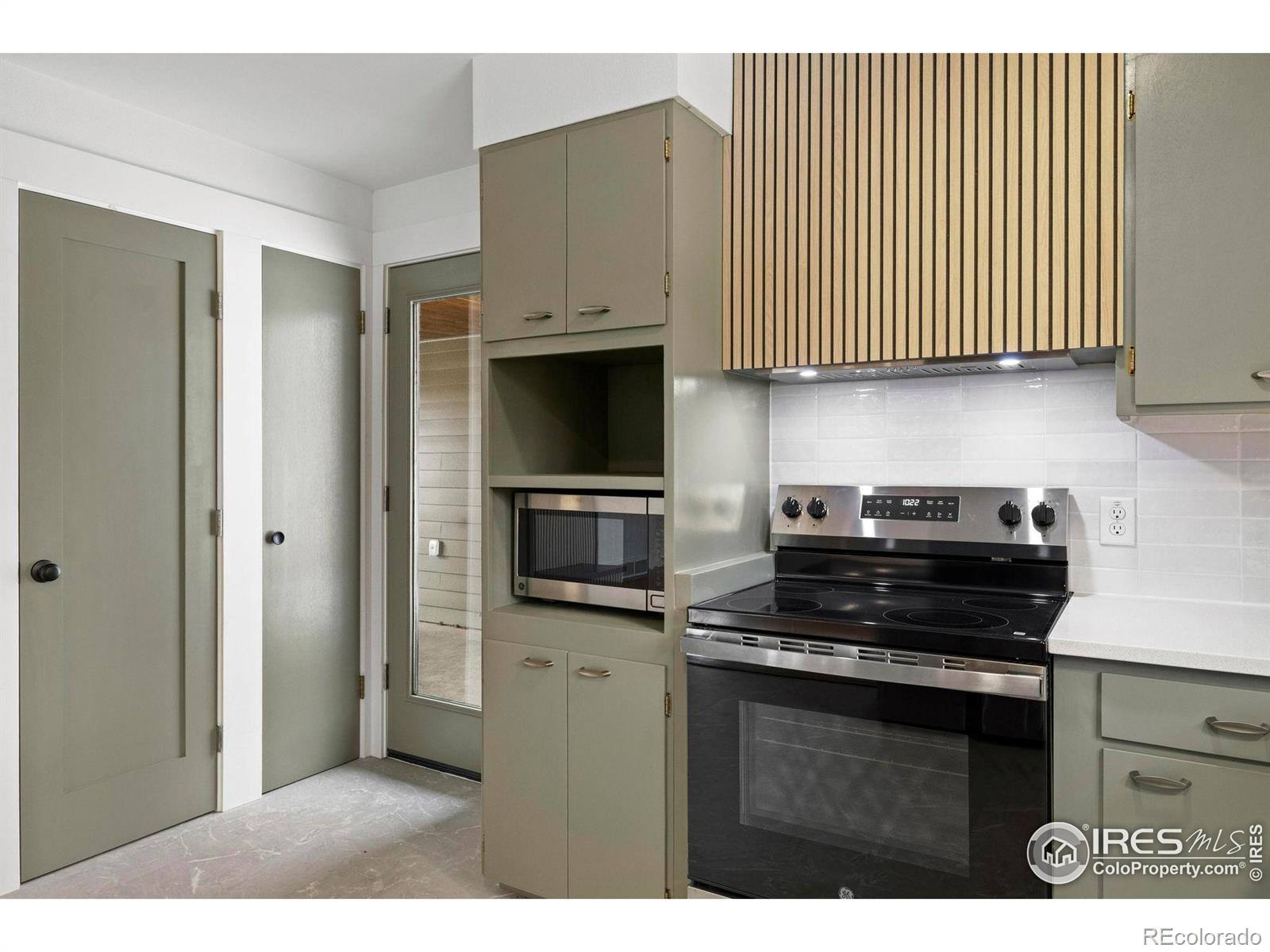 MLS Image #5 for 1953  17th avenue,greeley, Colorado