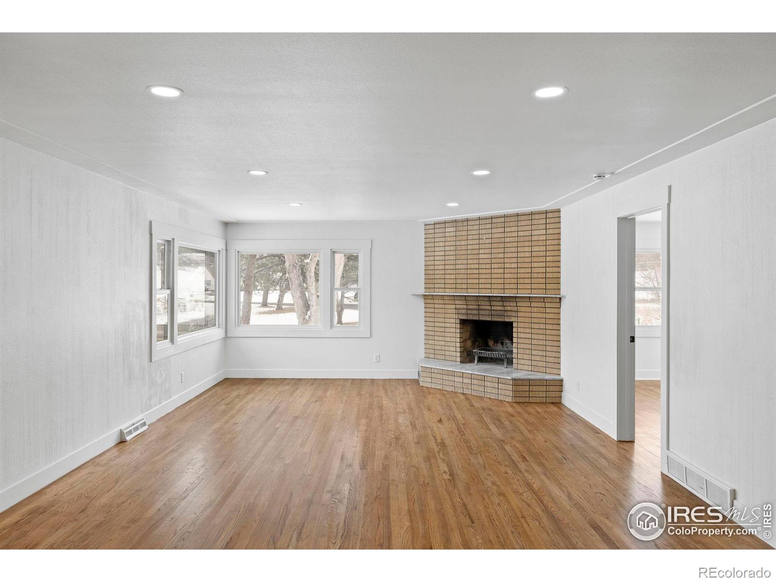 MLS Image #8 for 1953  17th avenue,greeley, Colorado