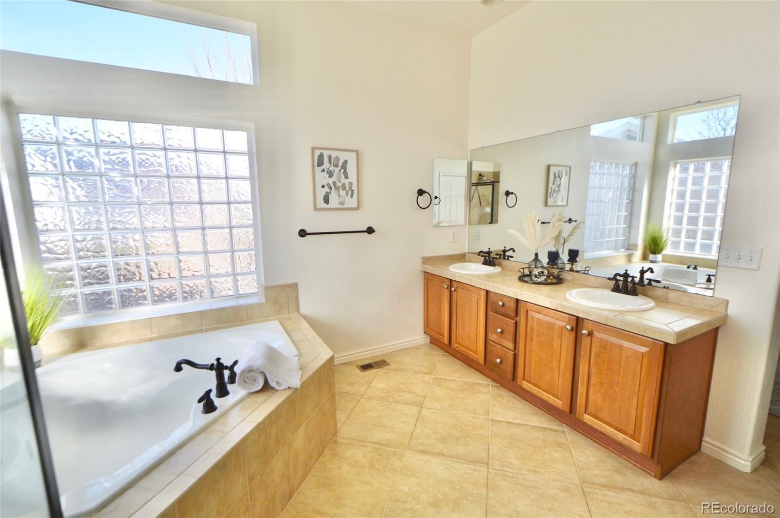 MLS Image #20 for 7304  sapphire pointe boulevard,castle rock, Colorado