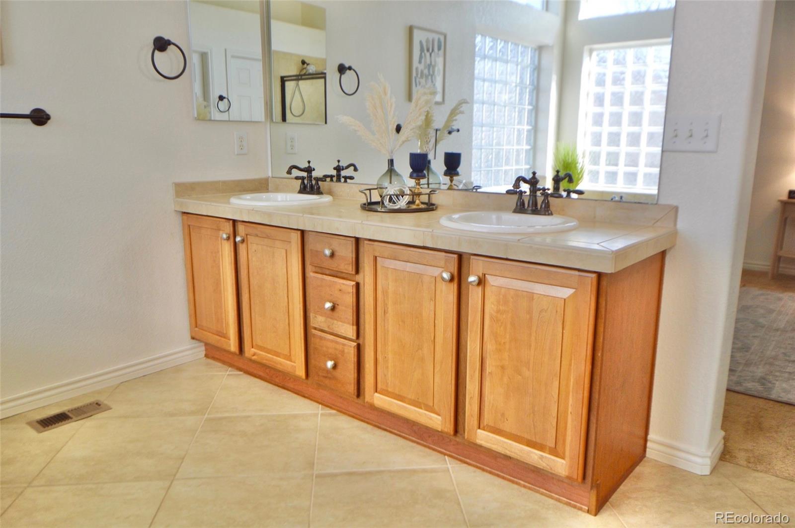 MLS Image #21 for 7304  sapphire pointe boulevard,castle rock, Colorado