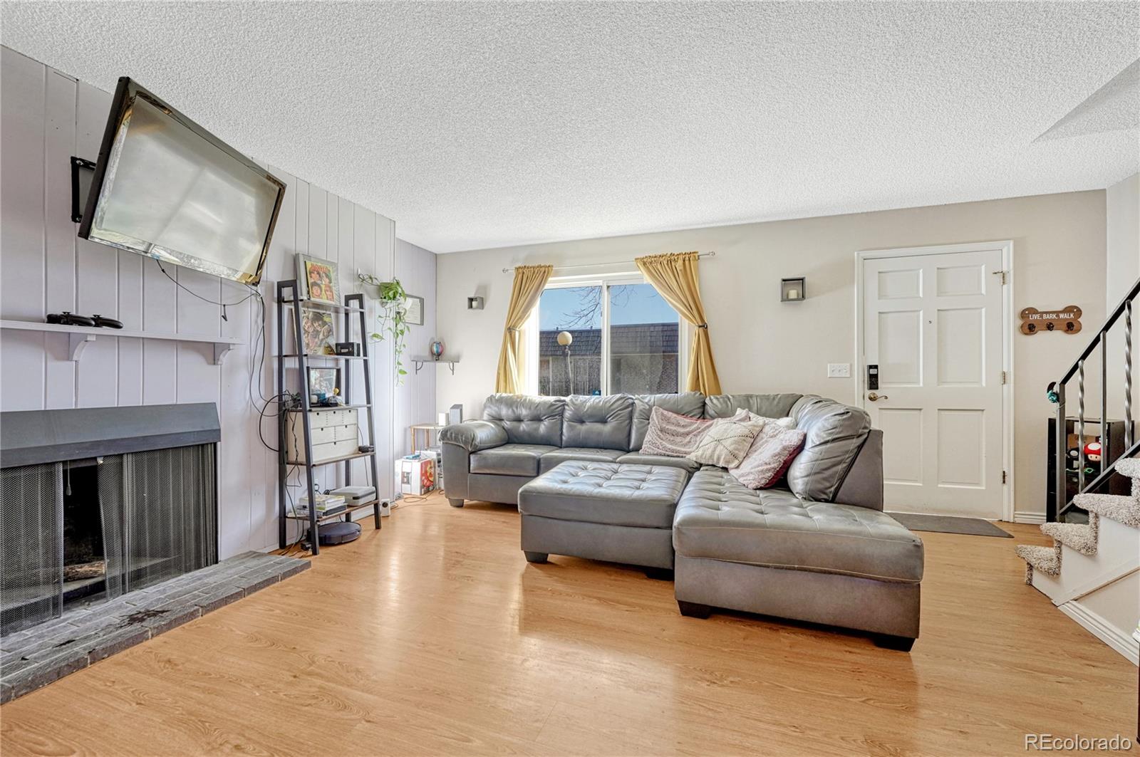 MLS Image #2 for 4587 s lowell boulevard,denver, Colorado