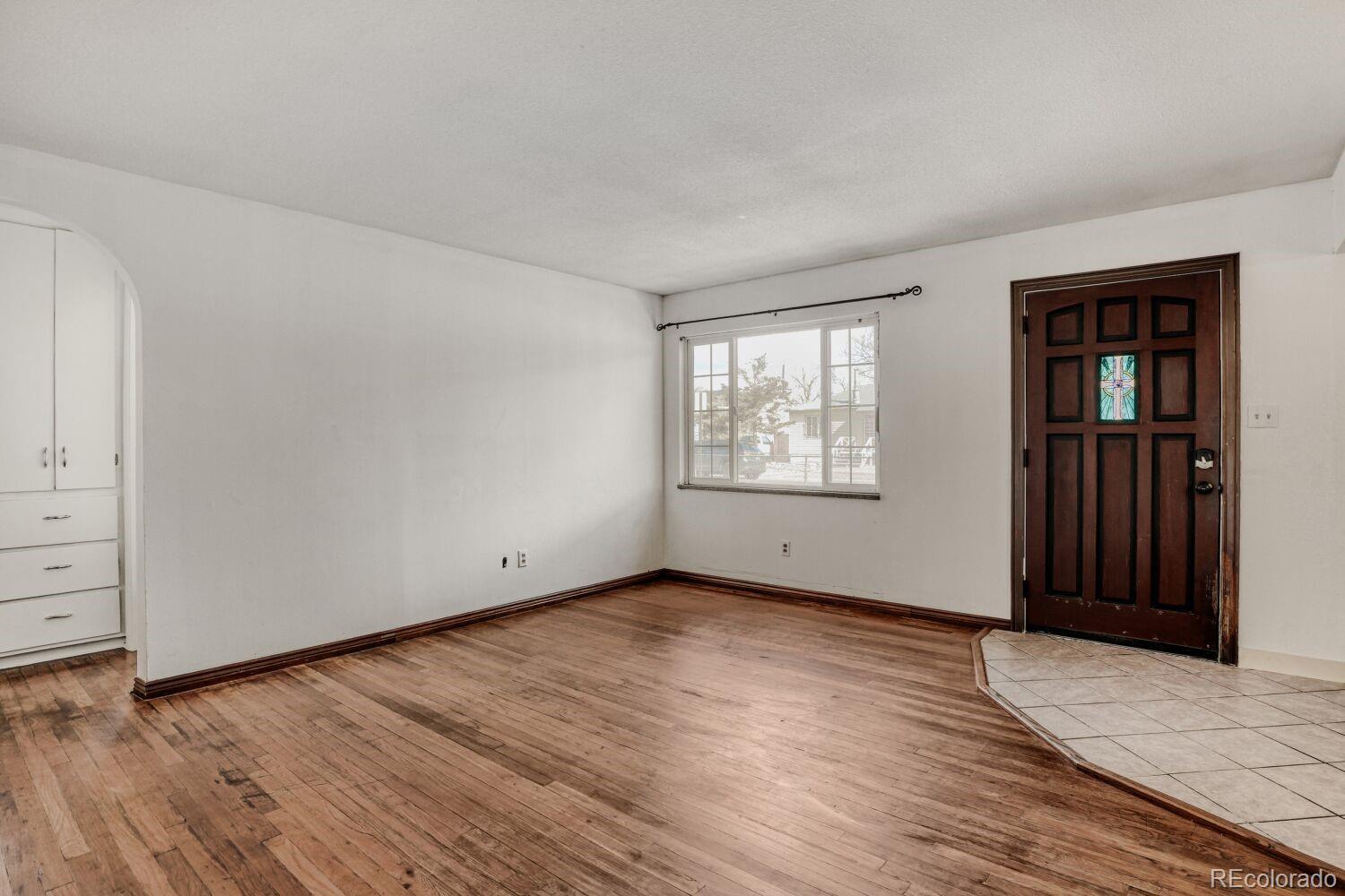 MLS Image #4 for 4955  steele street,denver, Colorado