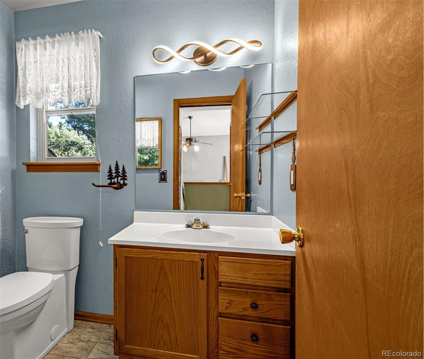 MLS Image #9 for 315 e gunnison avenue,woodland park, Colorado