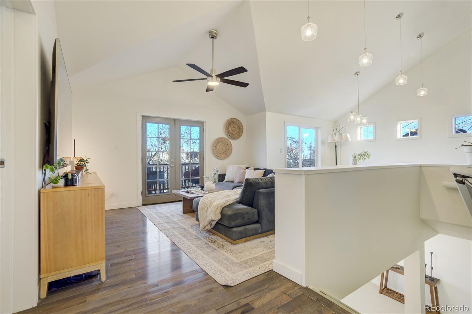 MLS Image #5 for 114-1/2 n 7th street,colorado springs, Colorado